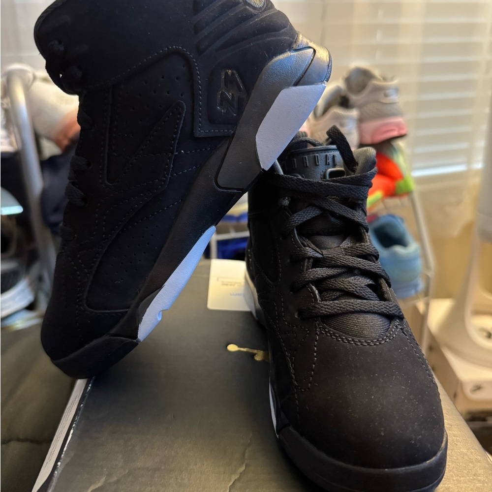Jordan Kids Black Sneakers